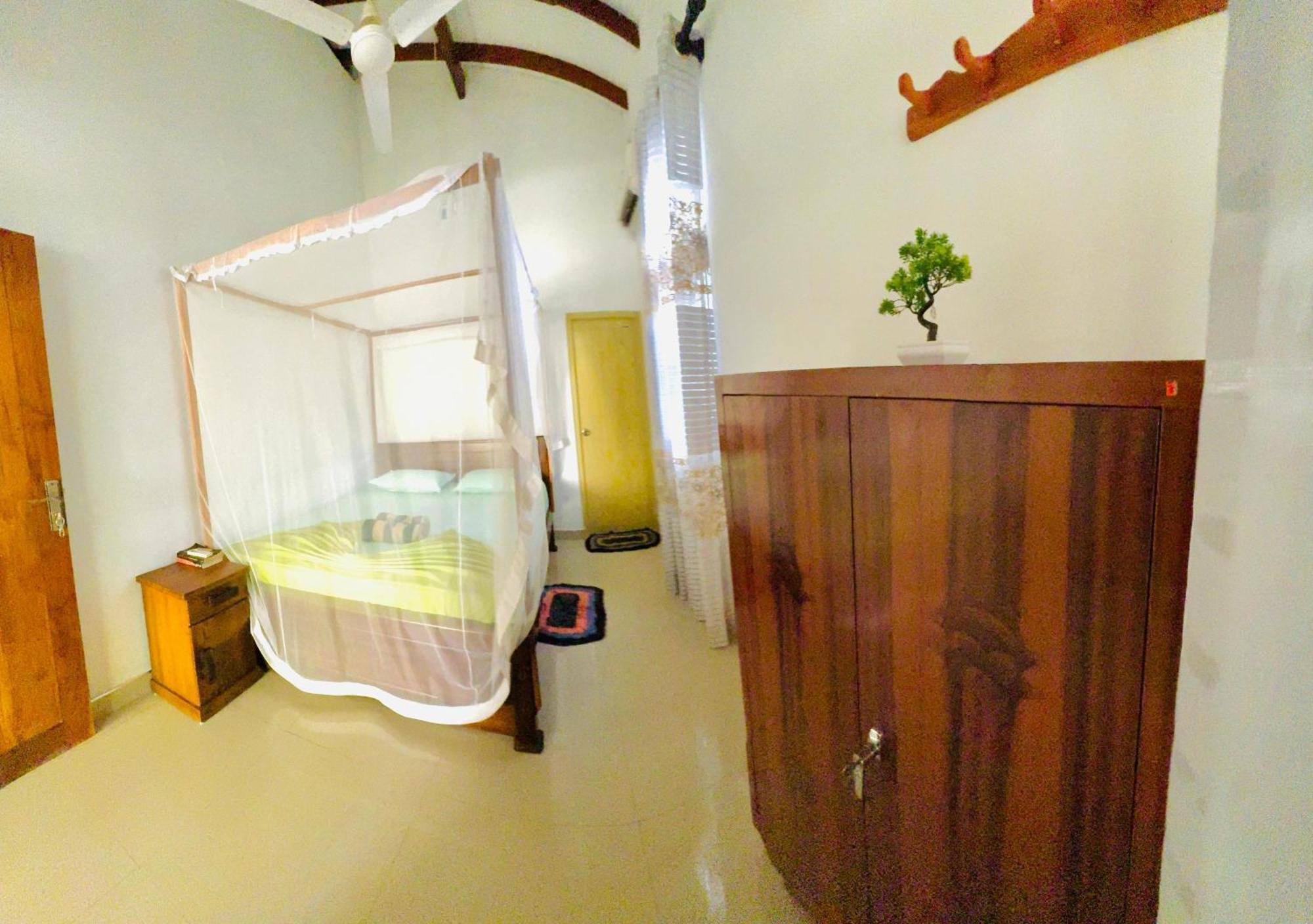 Nethmi Homestay & Restaurant Tangalle Buitenkant foto